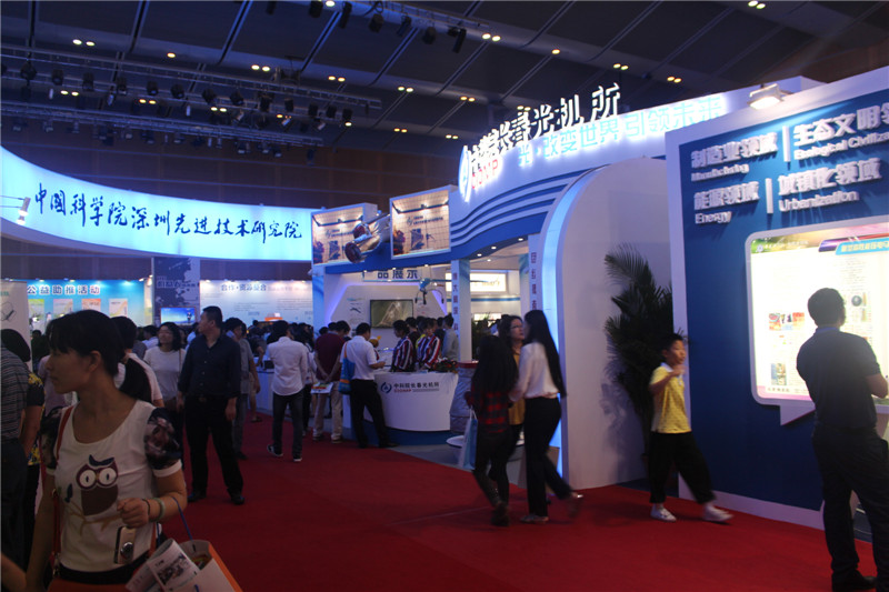 上海展台设计公司如何打造吸引眼球的展台？(图1)